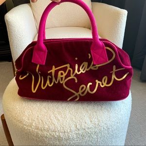 Victoria’s Secret makeup bag